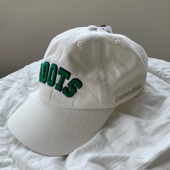 NWT Roots Baseball Cap - Picture 3 of 5